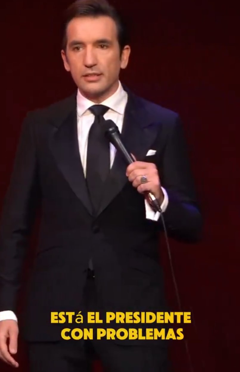 Lo bueno de ser presidente del gobierno es que puedes crear leyes a tu medida.