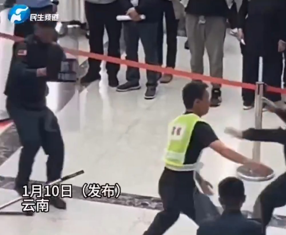 Cuando tu instructor en la academia de policía fue el mismísimo Jackie Chan.