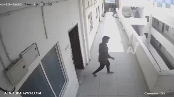 Un joven estudiante se levanta en medio de la clase y, ante la sorpresa de sus compañeros y demás estudiantes, se tira desde un tercer piso.