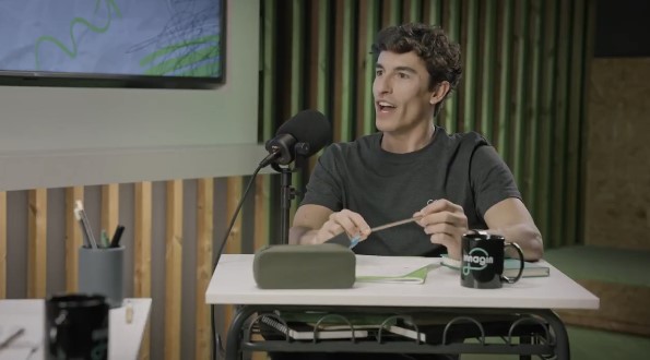 Marc Márquez: "Me compré un Porsche Turbo S y lo vendí con 4000km porque me daba verguenza ir con ese coche"