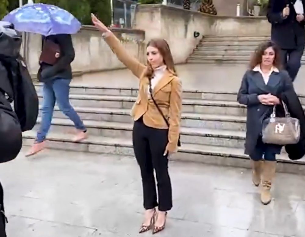 Isabel Peralta se enfrenta a 3 años y medio de prisión por el discurso que dio frente a la Embajada de Marruecos en 2021.