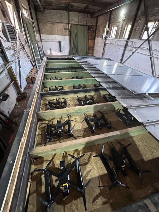 Se han cargado gran parte de la aviación estratégica rusa con drones de 430 euros.