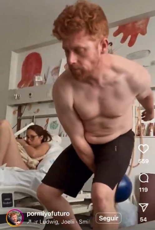 JPelirrojo está tan comprometido con el gym, que no se pierde el entreno ni con su mujer recién parida.