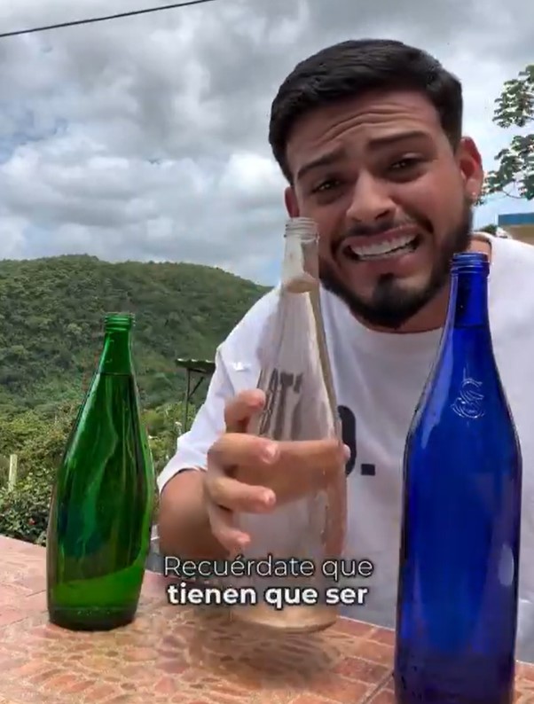 "¿Todavía estás bebiendo agua muerta?"