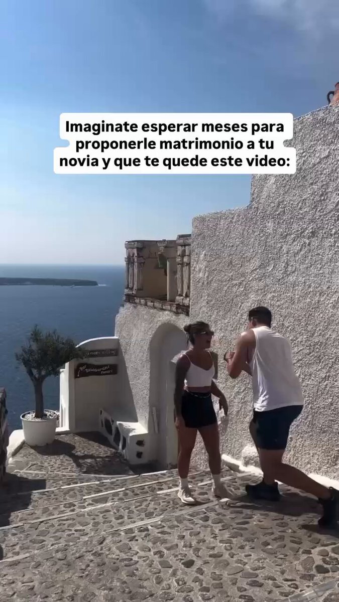 Esperas durante meses para pedirle la mano a tu novia en Grecia y te pasa esto...