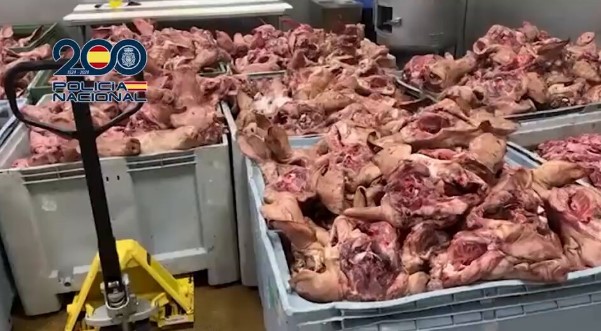 Detenido un empresario en Leganés que adulteraba carne putrefacta para poder venderla