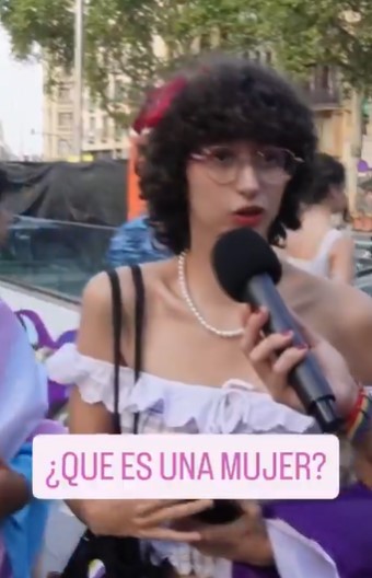 ¿Qué es una mujer?