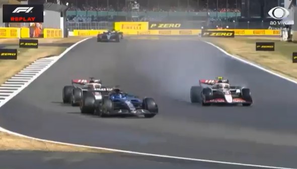 10 puntos para Haas en Pilotaje Sincronizado