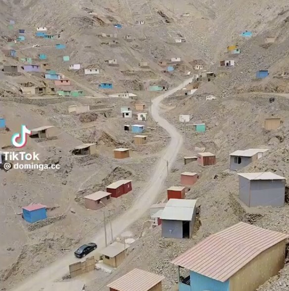 Para acabar con el problema de la vivienda en España deberíamos adoptar el modelo peruano y crear barrios como Portal Esperanza.