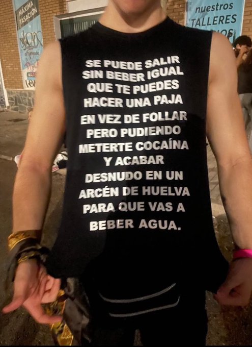 Hay un poeta suelto.