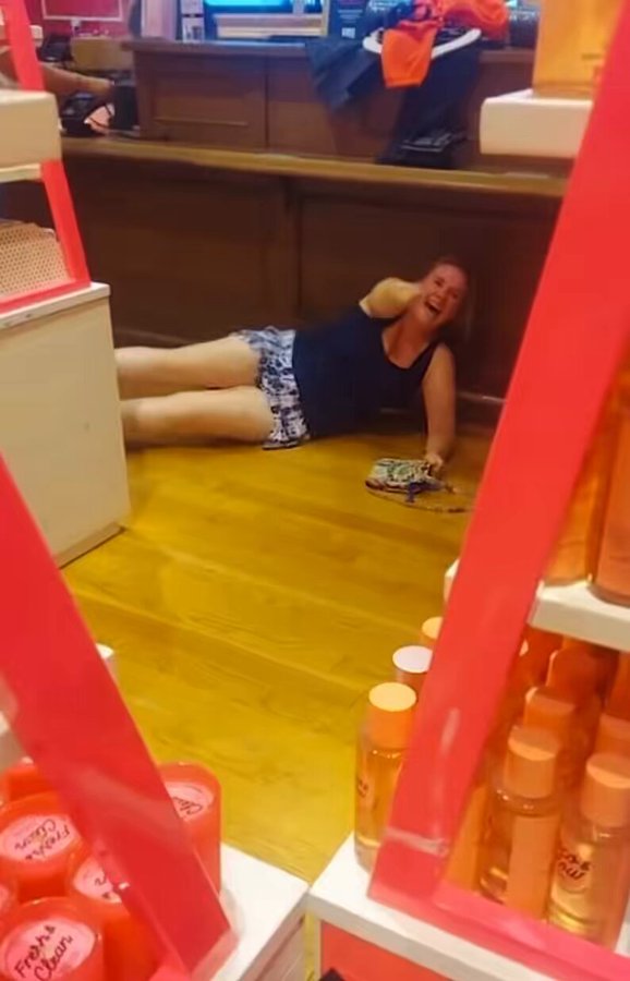 El final boss de las Karens (charos americanas)