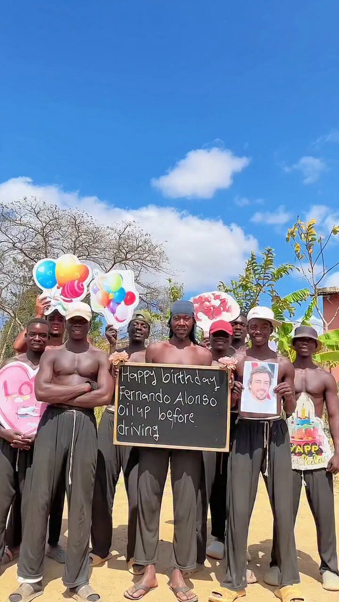 La felicitación de una aldea africana a Fernando Alonso por su 44 cumpleaños.