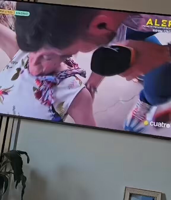 Y el Goya a Mejor Actriz Secundaria es para Robustiana Pérez por "Golpe de calor en directo", la película.
