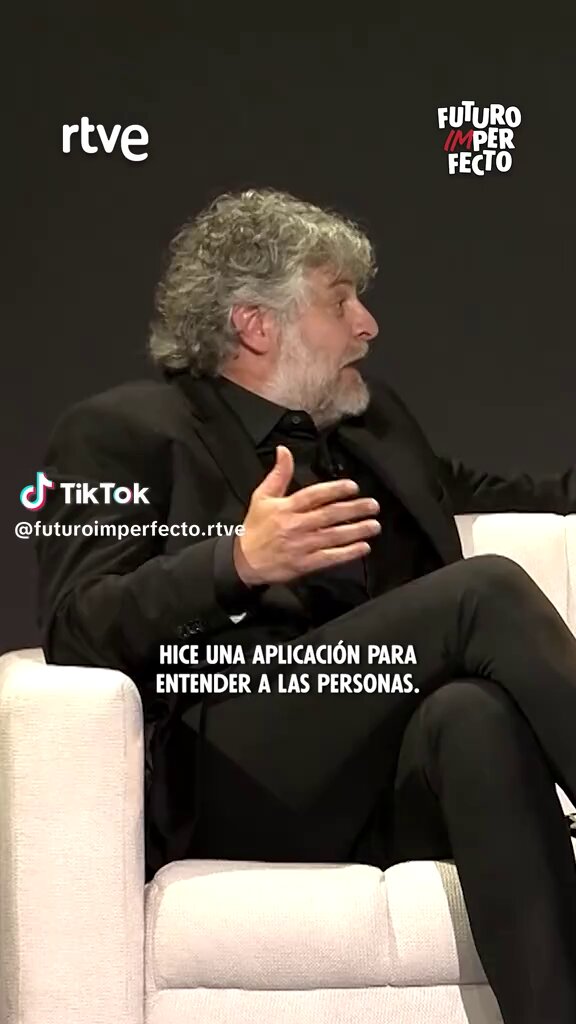 Raúl Cimas ha hackeado una IA que traduce a las mascotas para poder entender a los miembros de su familia