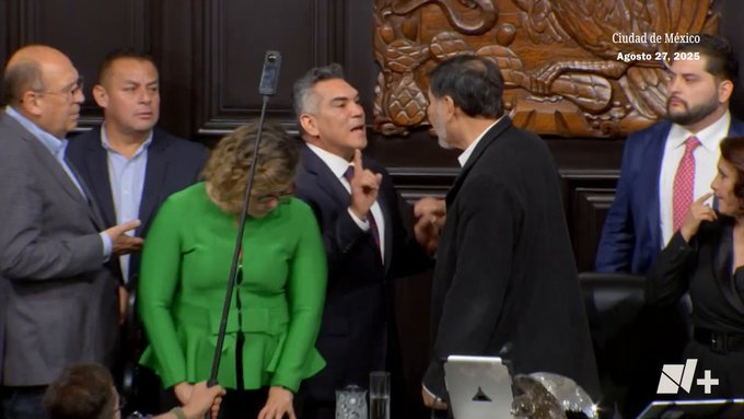 Esto ha sucedido hace unas horas en el Senado de México.