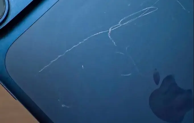 Los problemas del nuevo iPhone 17 Pro no cesan.