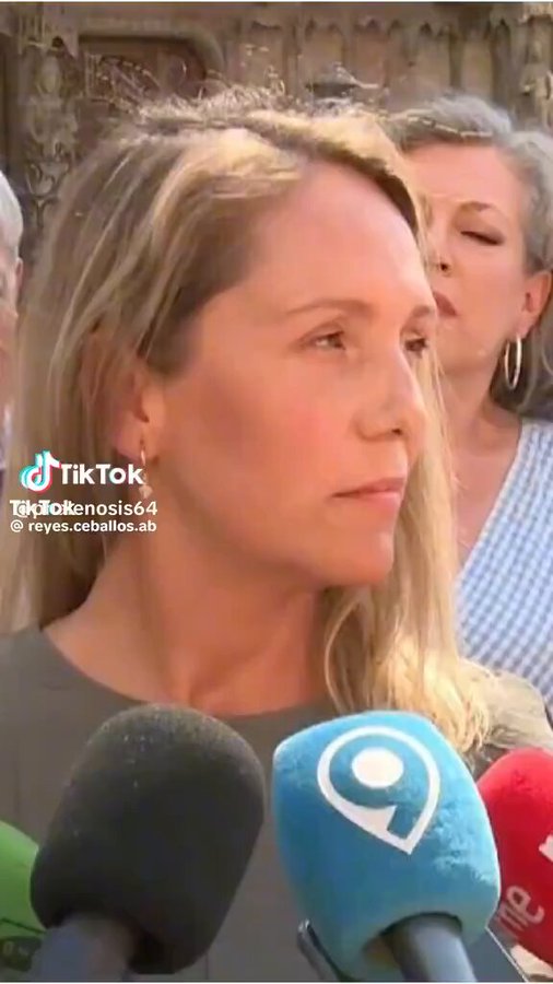 Solo hay que unir los puntos.