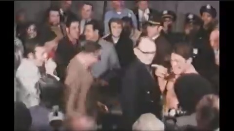 Así dejó en ridículo el boxeador Ringo Bonavena a Muhammad Ali en el pesaje antes de su pelea de 1970.