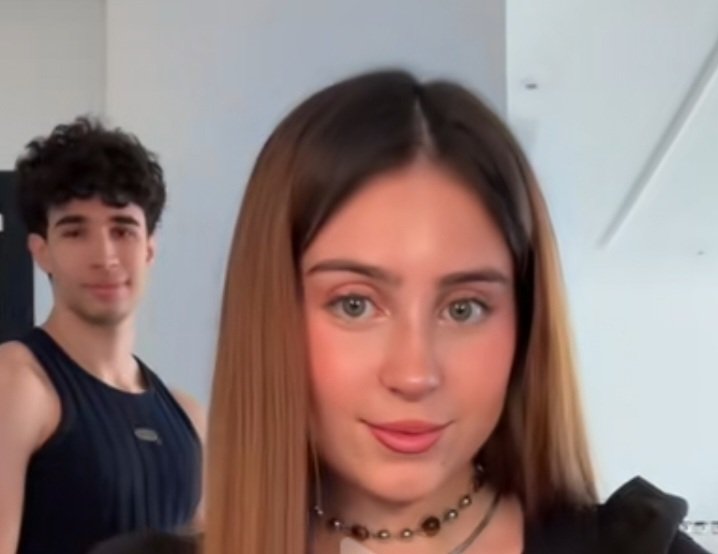 Todo se pega: Roro se ha operado la nariz, igual que su rival en la velada.