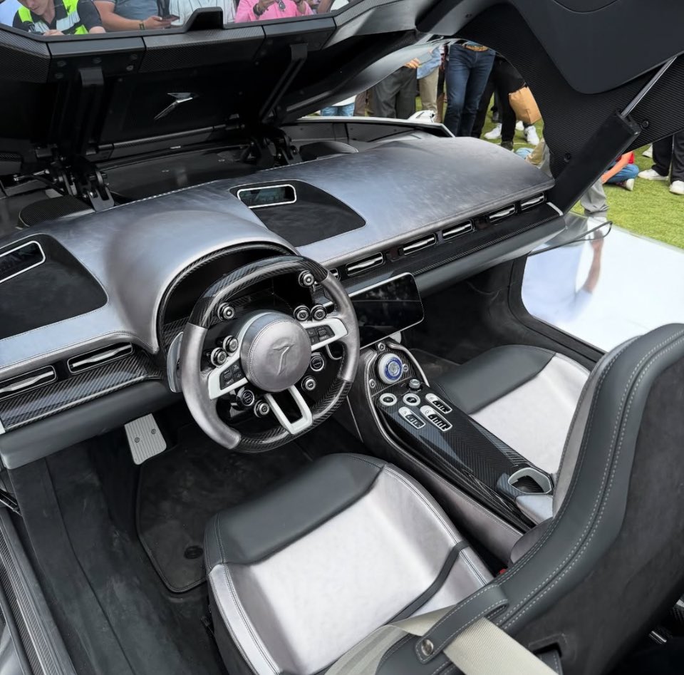 El Peralta S es un superdeportivo único y totalmente funcional que parece sacado de una película futurista de los años 70.