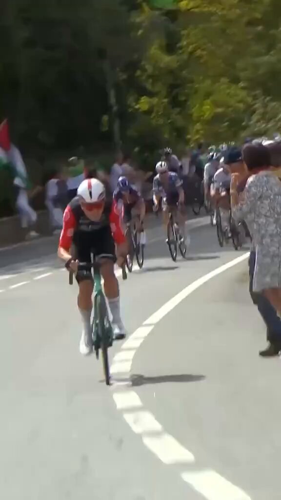 Lo de La Vuelta está siendo ridículo.