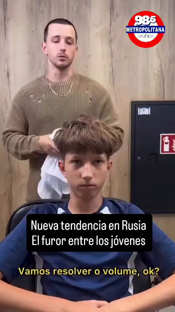 Los cortes de pelo random se están poniendo de moda en Rusia.