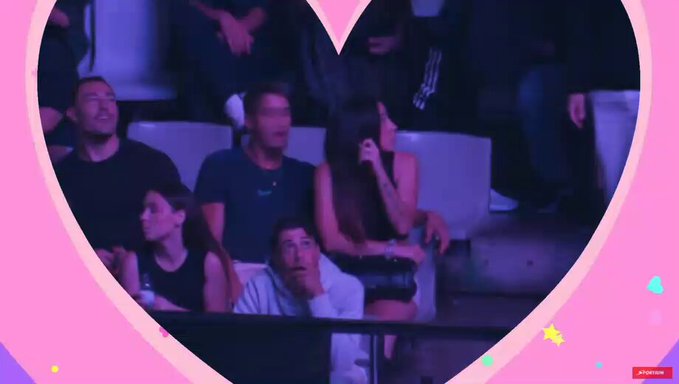 Un saludo para el que pensaba que era buena idea trasladar la Kiss Cam de Estados Unidos a España.