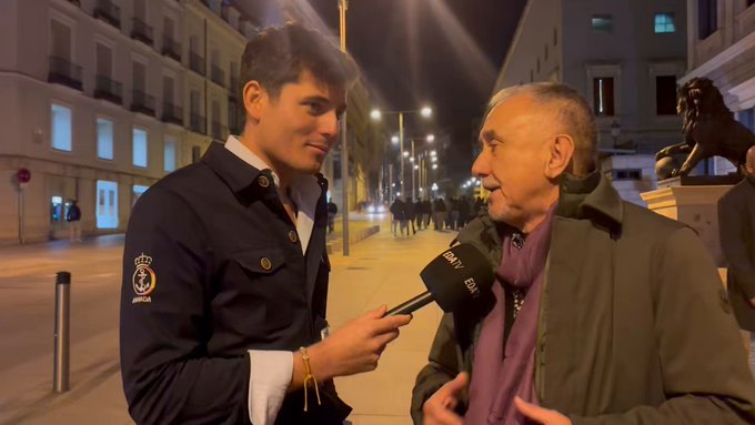 Vito Quiles pregunta al líder de UGT por qué los sindicatos no se manifiestan contra la corrupción del Gobierno.