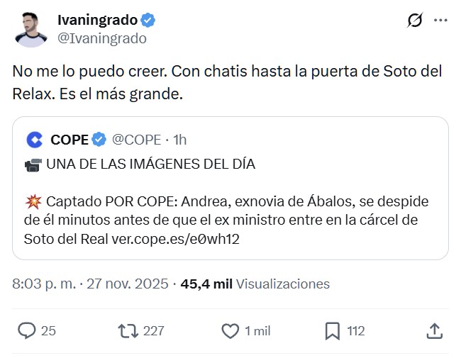 Andrea, exnovia de Ábalos, se despide de él minutos antes de que el ex ministro entre en la cárcel de Soto del Real.