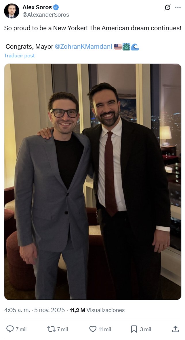 Alex Soros, hijo de George Soros, felicita al nuevo alcalde progre de Nueva York.