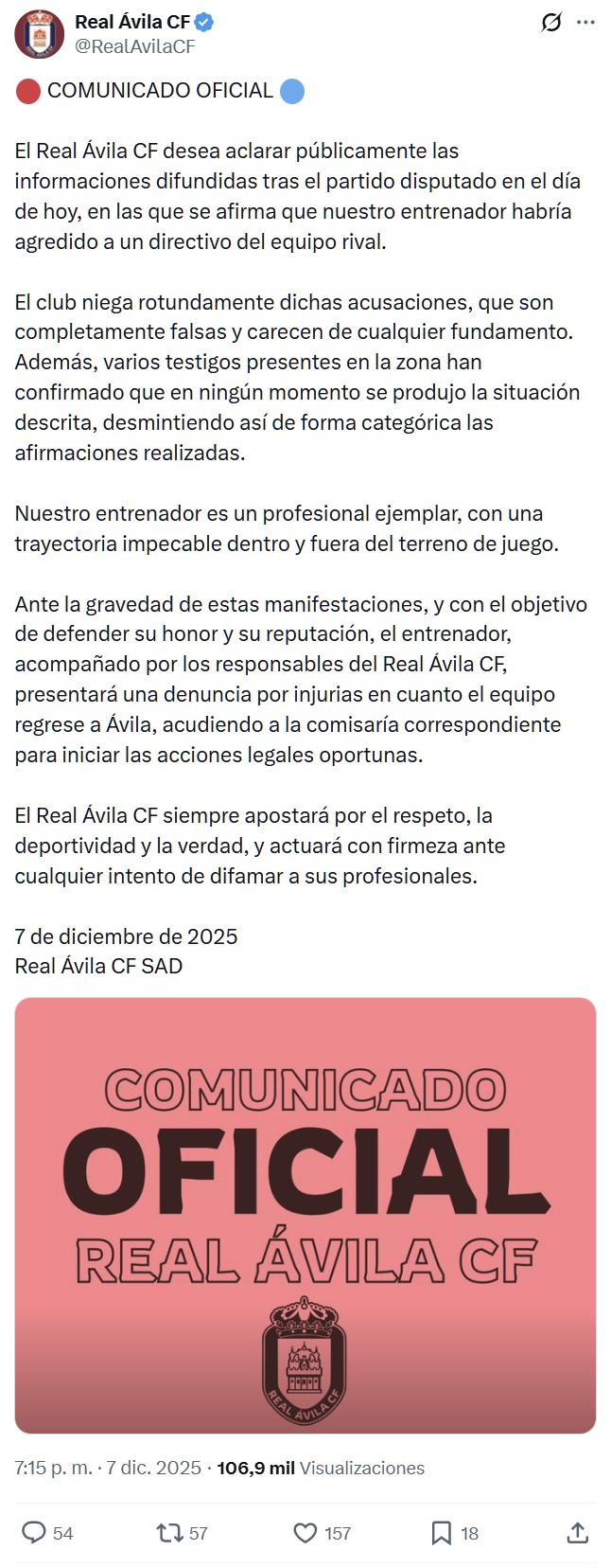 Tensión en la rueda de prensa del Real Ávila. El entrenador y el jefe de prensa se enzarzan en una acalorada discusión y alguien termina gritando como un gorrino en el mаtаdero.