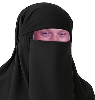 La multan por llevar burka, lo denuncia como “islamofobia” y ahora la multa se multiplica x10