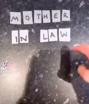 Sabías que 'suegra' en inglés...