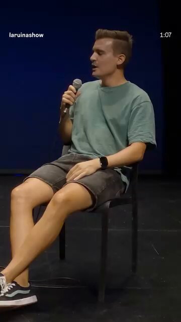 Fue a comprar muebles y se llevó una ruina de recuerdo.