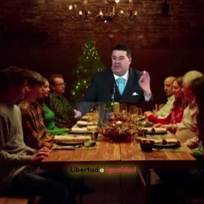 Mi madre: "Hoy no hablemos de política, por favor".