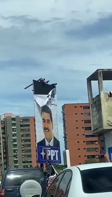 Se ve muy molesto al pueblo de Venezuela por el ataque a la soberanía, al derecho internacional y todas esas cosas.