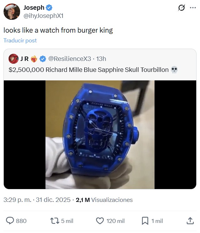 Este Richard Mille Tourbillon de calavera de zafiro azul cuesta 2,5 millones.