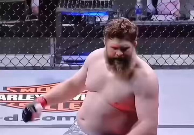 Cuando no tienes ni abdomen, ni cuello, ni cardio, pero tienes plomo en las manos.