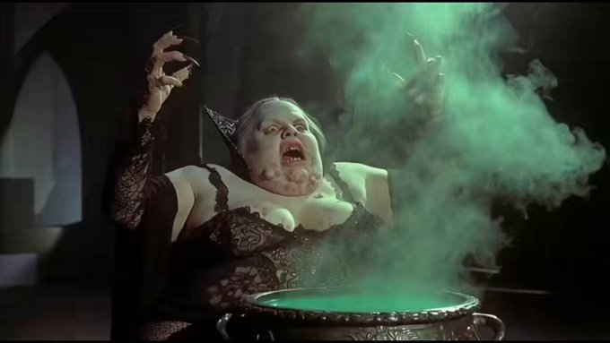 "Le pedí a Grok que hiciera un tráiler de la película de espadas y brujería más loca, sensacionalista e increíble de los años 80 que debería haber existido pero nunca existió".