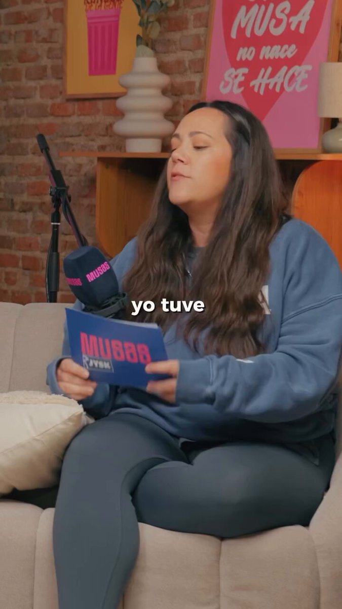 "No quedan hombres buenos, porque los buenos ya están cogidos. Yo tenía uno bueno y lo he soltado. Abraza a tu hombre porque fuera hace mucho frío".