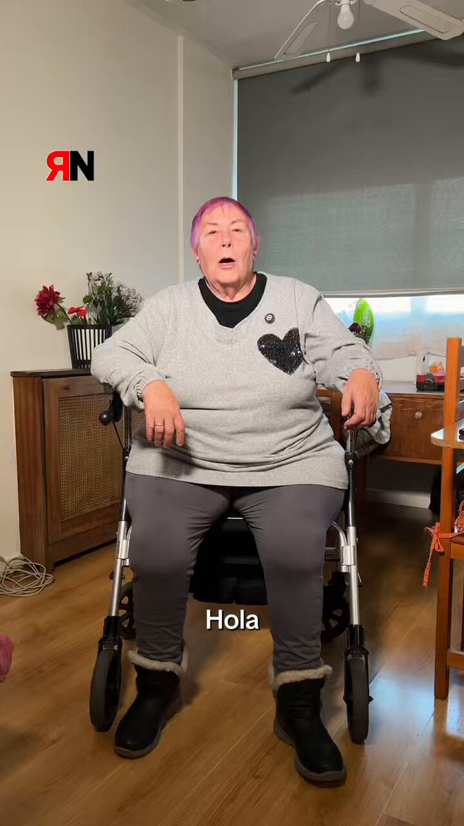 Una mujer se salta los trámites legales para optar a una vivienda social y exige que la dejen "en su casa tranquilamente hasta que se muеra".
