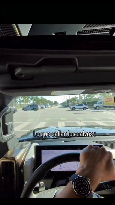 Lo que callan los calvos.