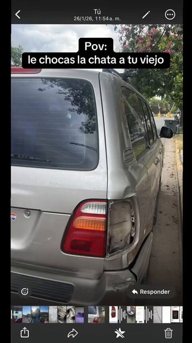 Creo que este hombre no se ha tomado del todo bien que su hijo le haya chocado el coche...