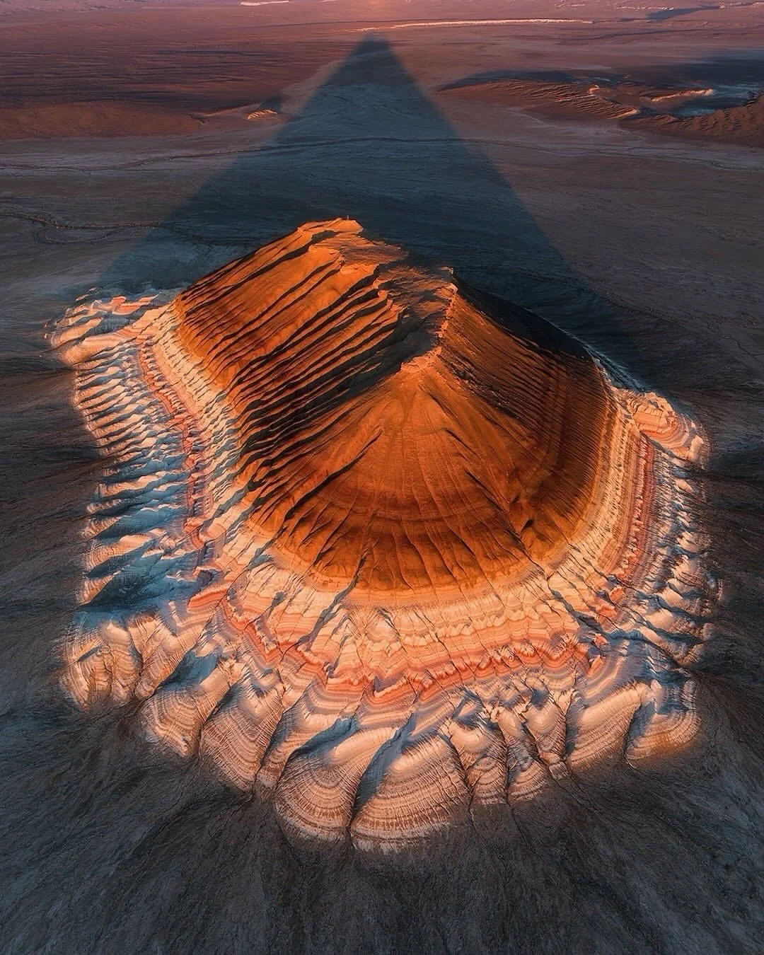 Bokty Mountain parece sacado de otro planeta.