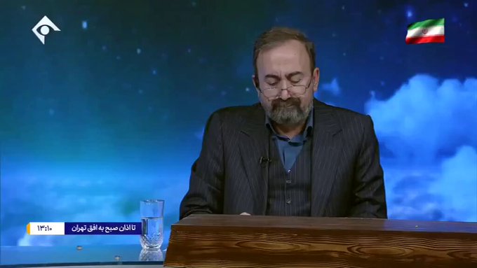 Presentador de la televisión de Irán rompe a llorar al confirmar la muerte del líder supremo, Alí Jamenei, en los bombardeos de Israel y Estados Unidos.