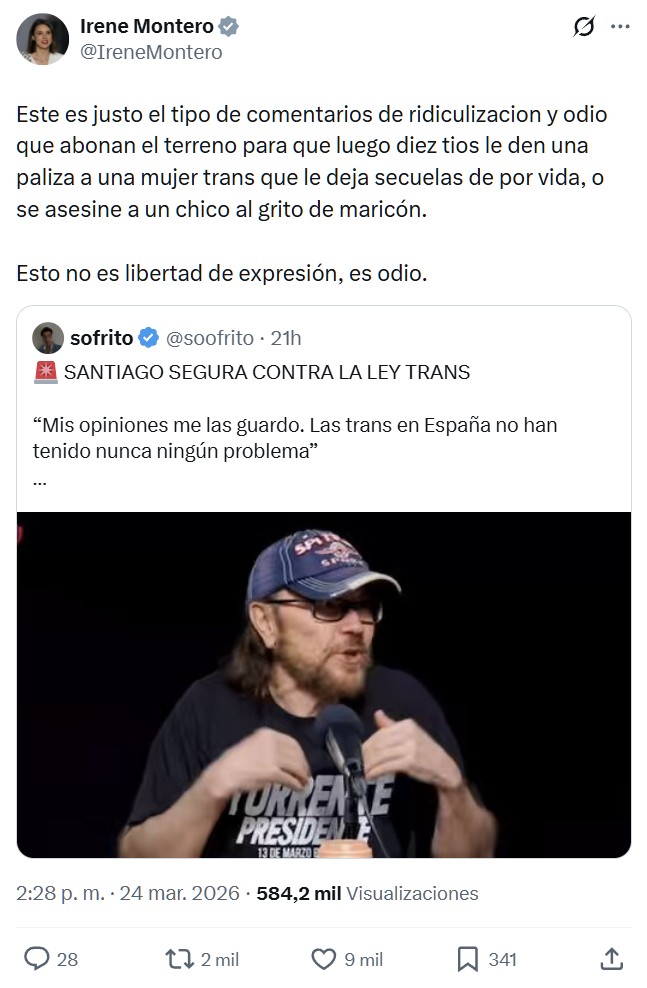Santiago Segura humilla elegantemente a una señora fanática e irrespetuosa.