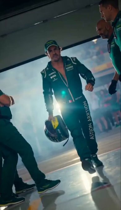 Está la cosa tensa en Aston Mártir.