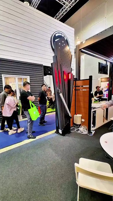 Vale, quiero una pero afilada por abajo, y que se cierre más rápido.