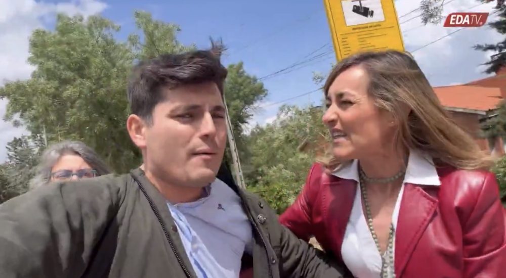 Vito Quiles se encuentra con Begoña Gómez y… ¡Dos salvajes charos aparecieron!