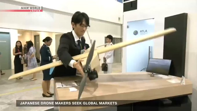Japón acaba de presentar un dron fabricado completamente de cartón.